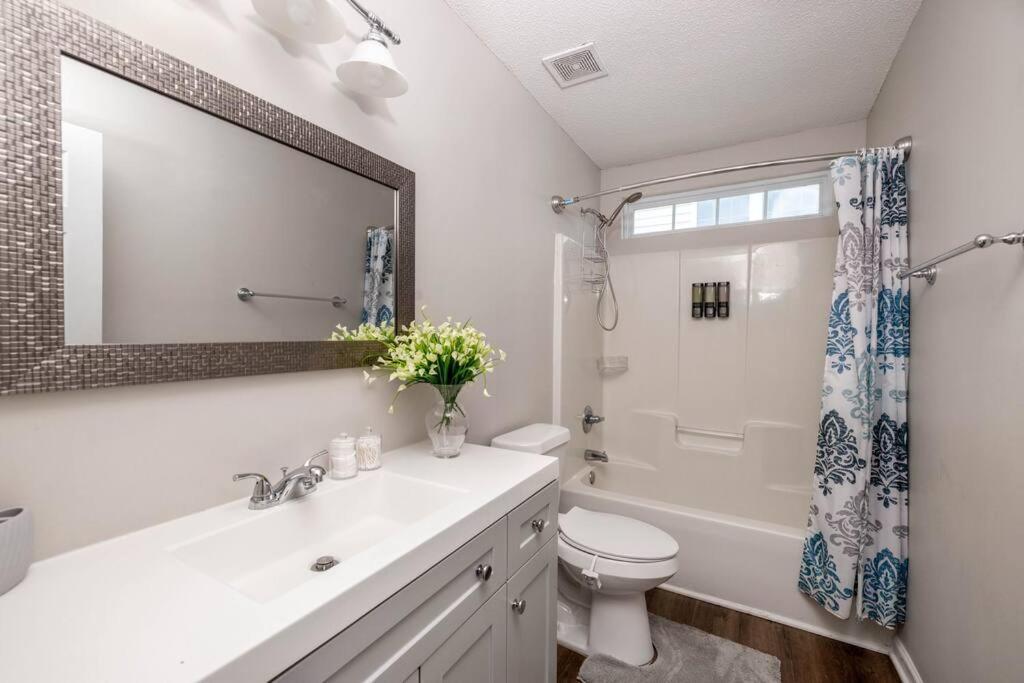 Queen City Family-Friendly Entire House, Charlotte Luaran gambar